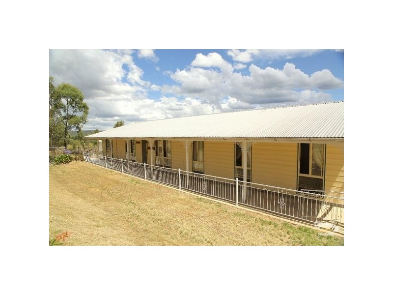 19 Brown Court, Laidley Heights QLD 4341