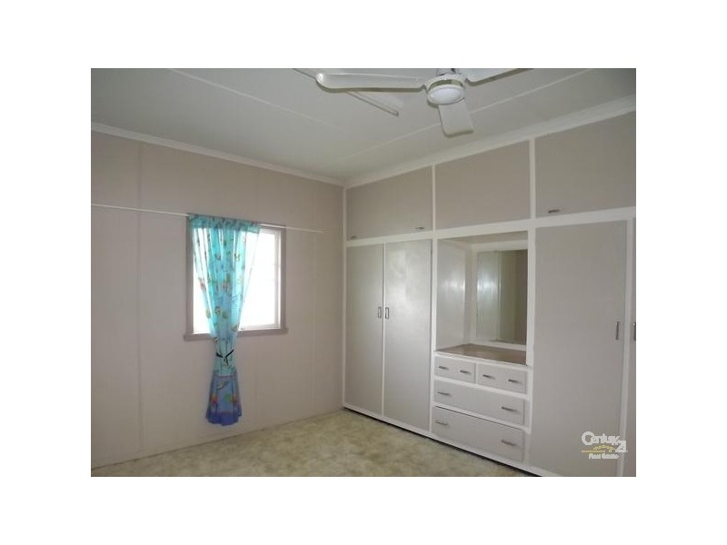 152 Main Street, Lowood QLD 4311