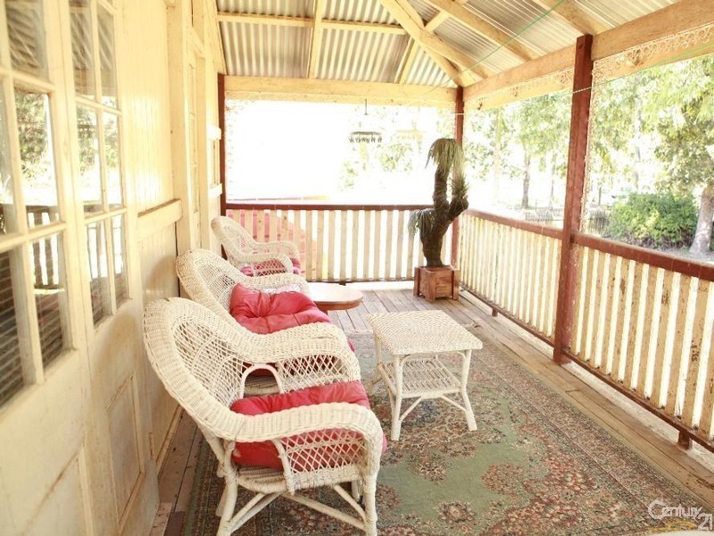 1236 Gatton Esk Rd, Spring Creek QLD 4343