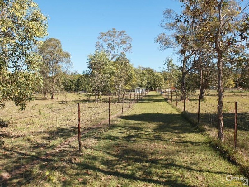 1236 Gatton Esk Rd, Spring Creek QLD 4343