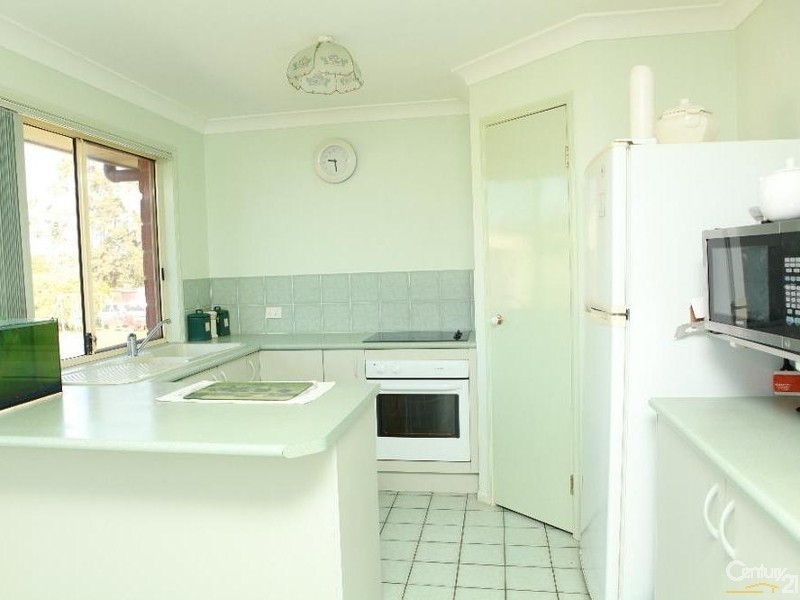 10 Acacia Crt, Plainland QLD 4341