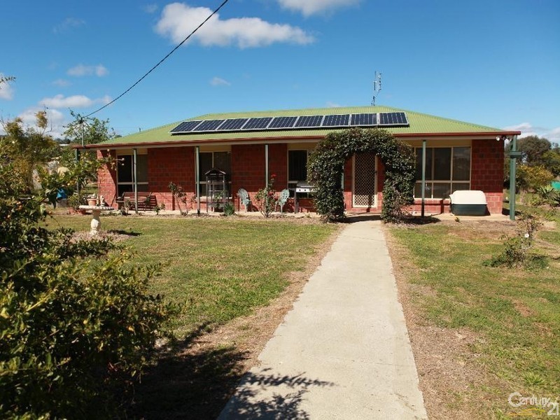 10 Acacia Crt, Plainland QLD 4341