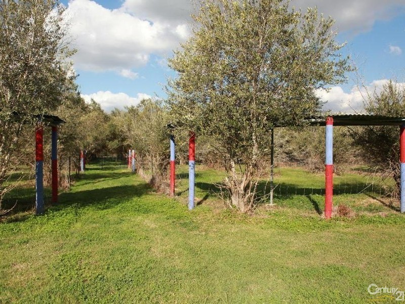 Wivenhoe Pocket QLD 4306