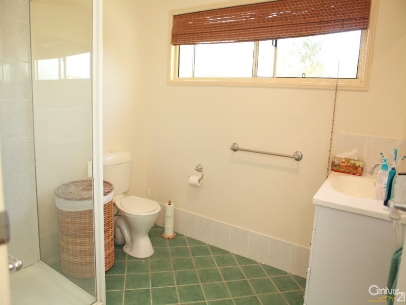 33 Marsilea Rd, Fernvale QLD 4306