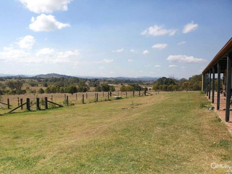 Fairney View QLD 4306