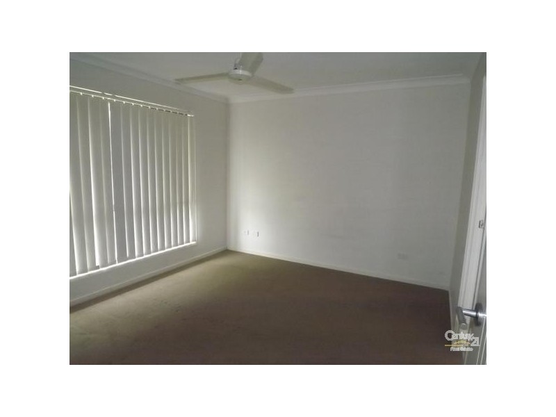 10 Sandpiper Drive, Lowood QLD 4311