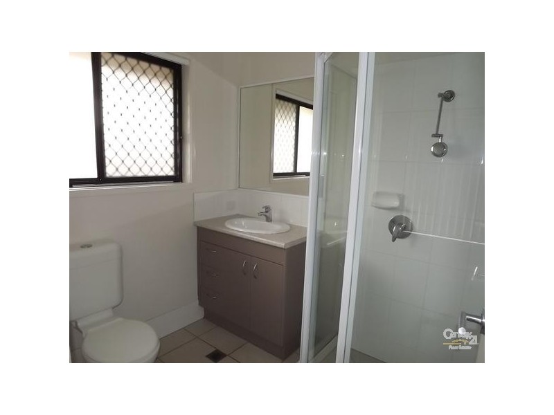 10 Sandpiper Drive, Lowood QLD 4311