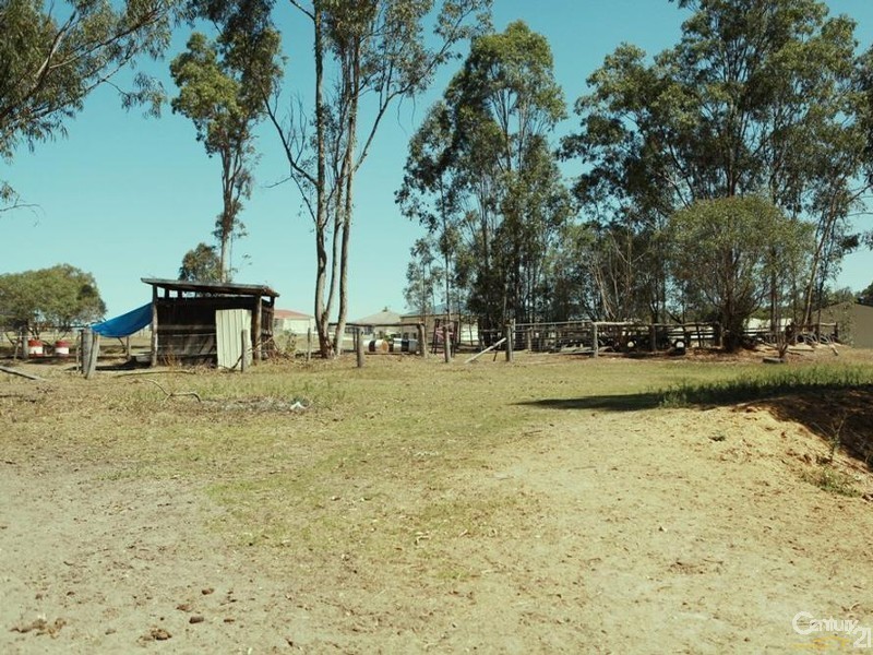 1 Bucknall Crt, Regency Downs QLD 4341