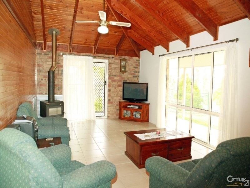 1270 Brisbane Valley Hwy, Fernvale QLD 4306