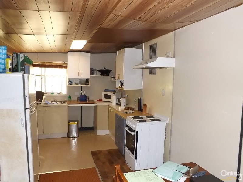 Atkinsons Dam QLD 4311