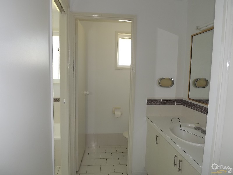 13 Walnut Drive, Brightview QLD 4311