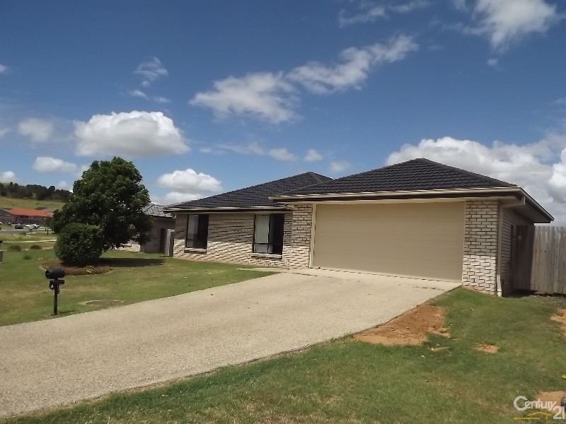 8 Sea Eagle Drive, Lowood QLD 4311