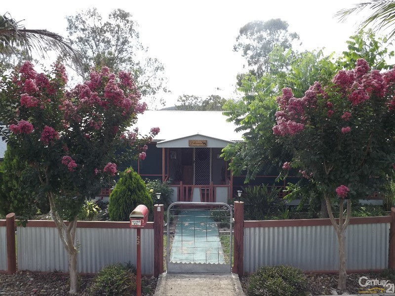 22 Mack Street, Esk QLD 4312