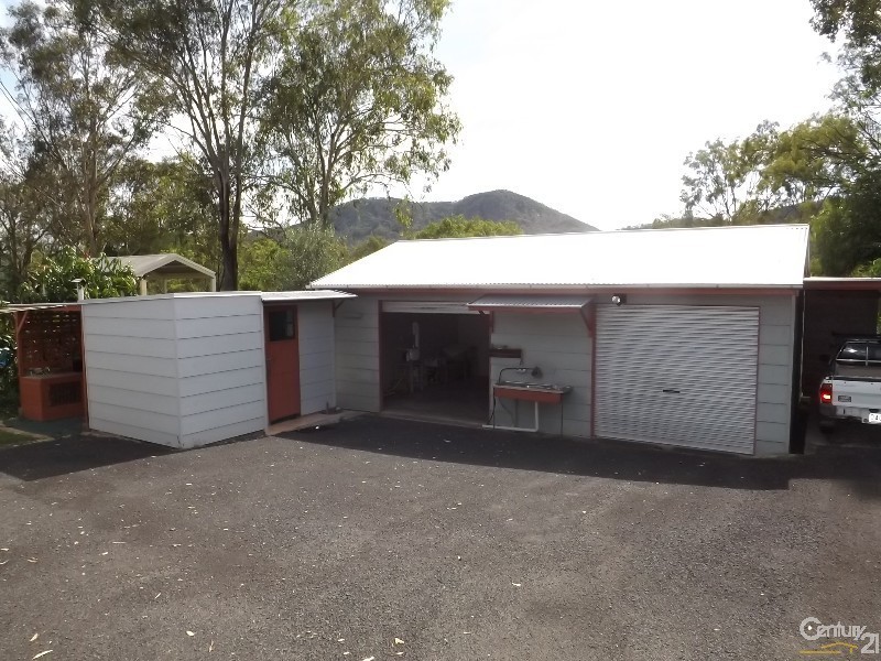 22 Mack Street, Esk QLD 4312