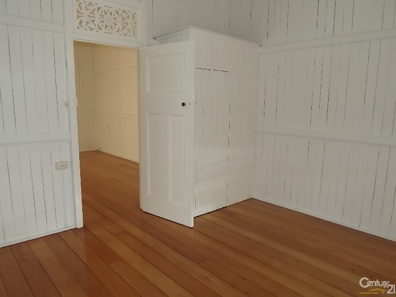 3 Wivenhoe – Somerset Road, Wivenhoe Pocket QLD 4306