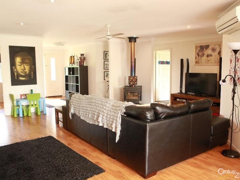 15 Pats Rd, Plainland QLD 4341