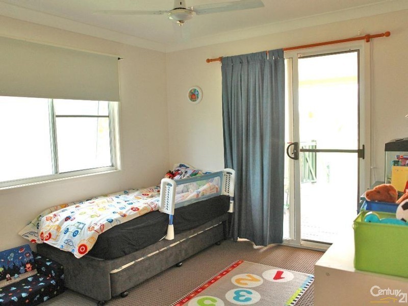 15 Pats Rd, Plainland QLD 4341