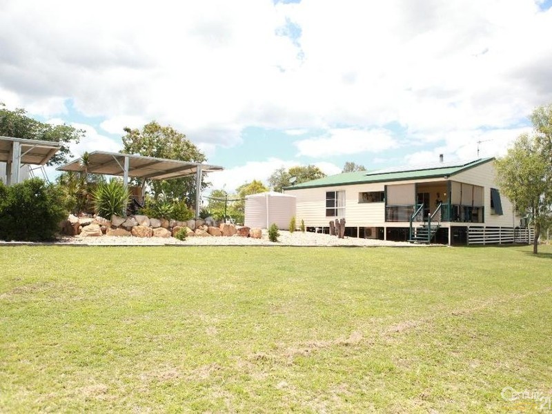 15 Pats Rd, Plainland QLD 4341