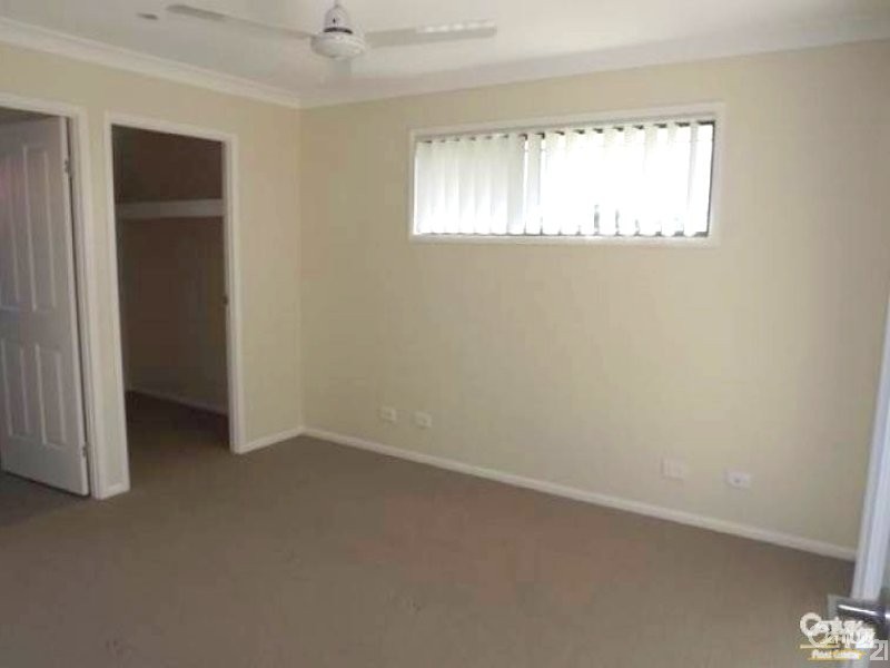 38 Bray Street, Lowood QLD 4311