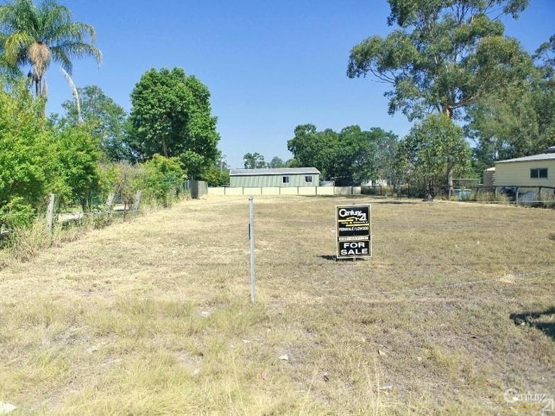 8 Macaulay Street, Fernvale QLD 4306