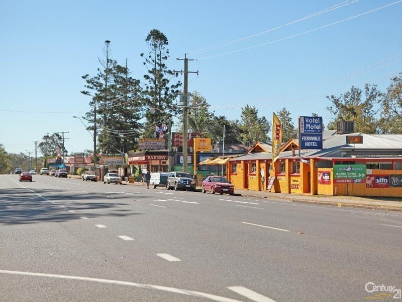 8 Macaulay Street, Fernvale QLD 4306