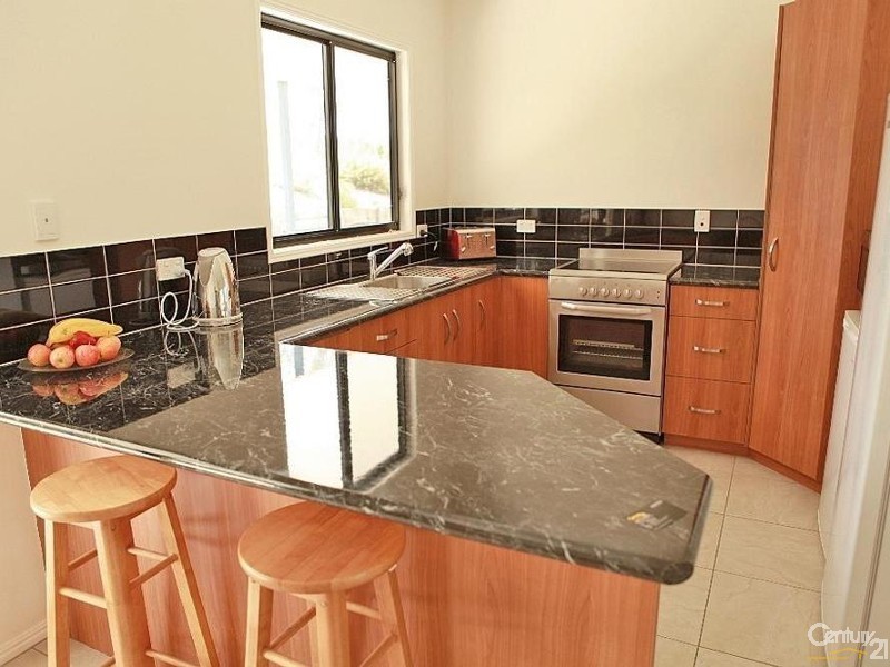 314 Edinburgh Drive, Mount Hallen QLD 4312