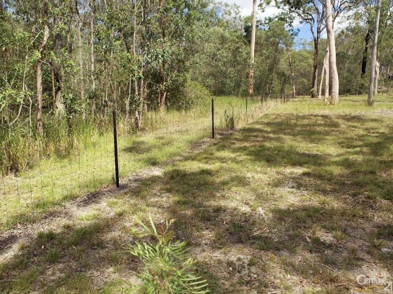 314 Edinburgh Drive, Mount Hallen QLD 4312