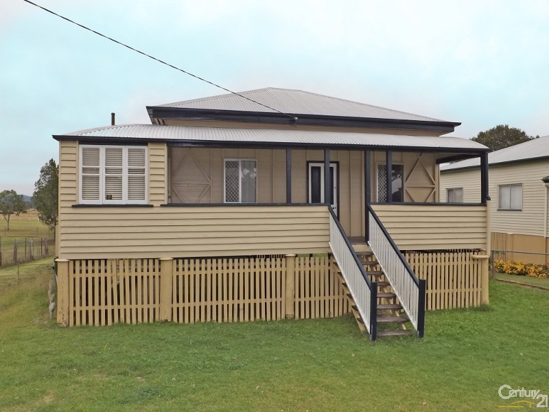 70 Railway St, Lowood QLD 4311