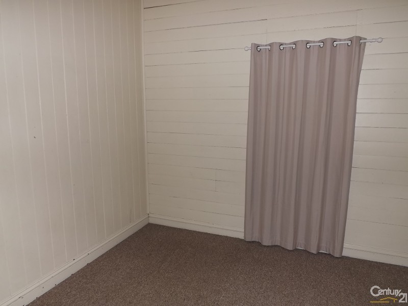 70 Railway St, Lowood QLD 4311