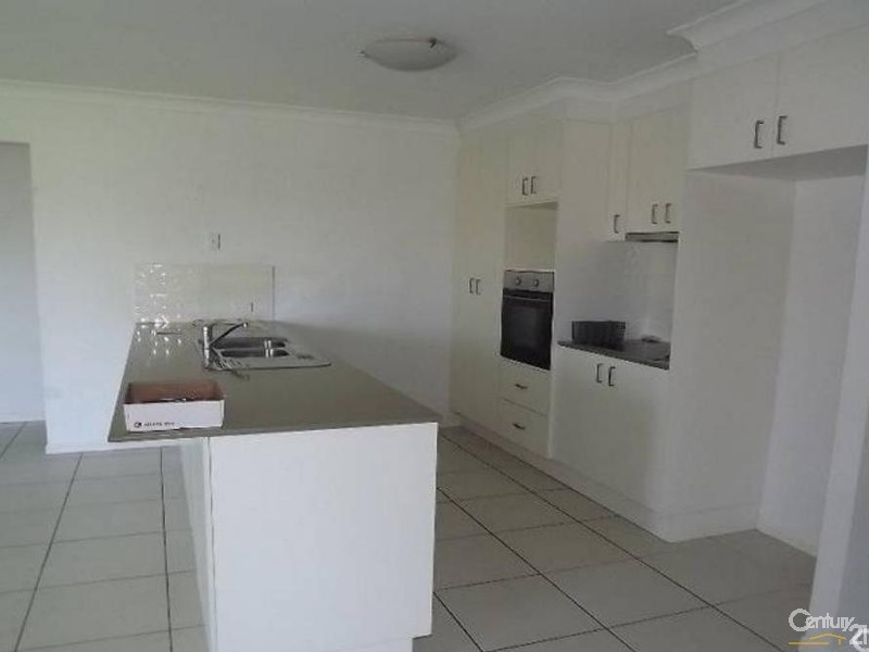 1 Oxford Crt, Laidley QLD 4341