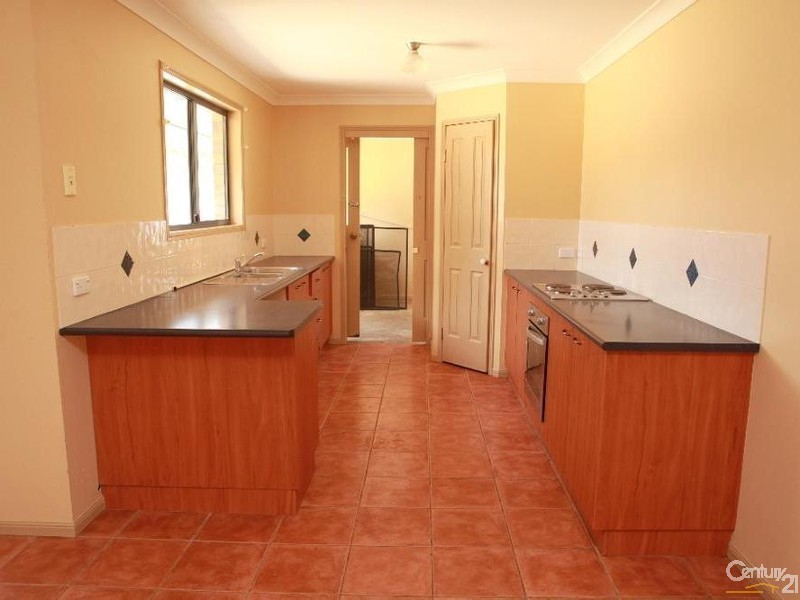 101 Australia II Drive, Kensington Grove QLD 4341