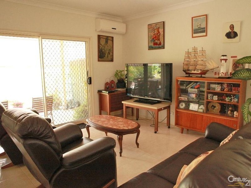 52 Elkhorn St, Fernvale QLD 4306