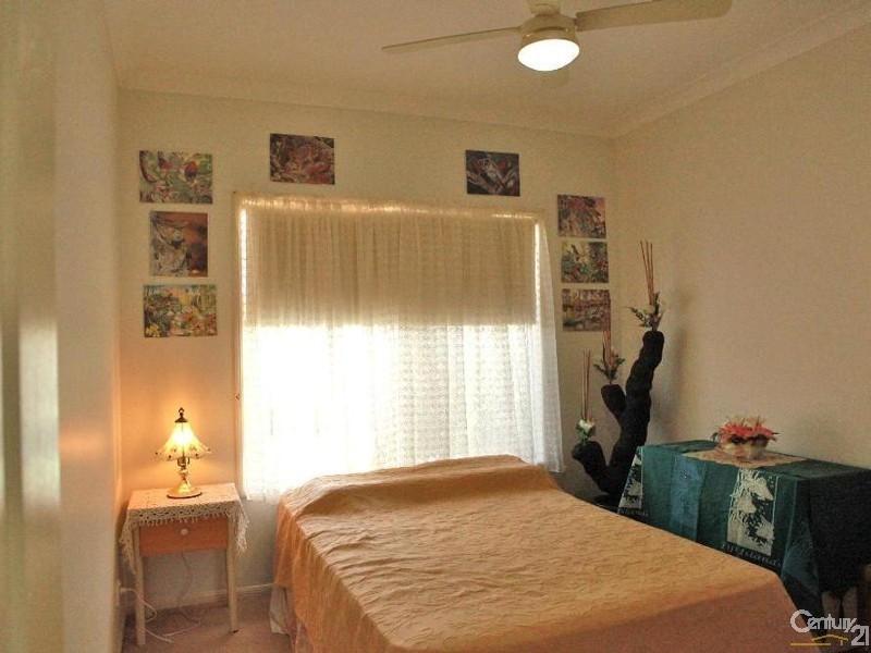 52 Elkhorn St, Fernvale QLD 4306