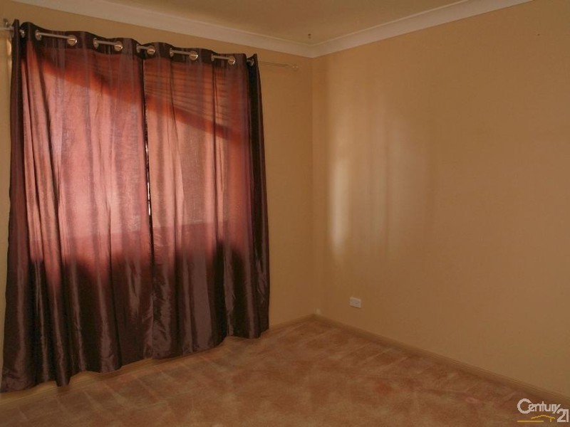 101 Australia II Drive, Kensington Grove QLD 4341