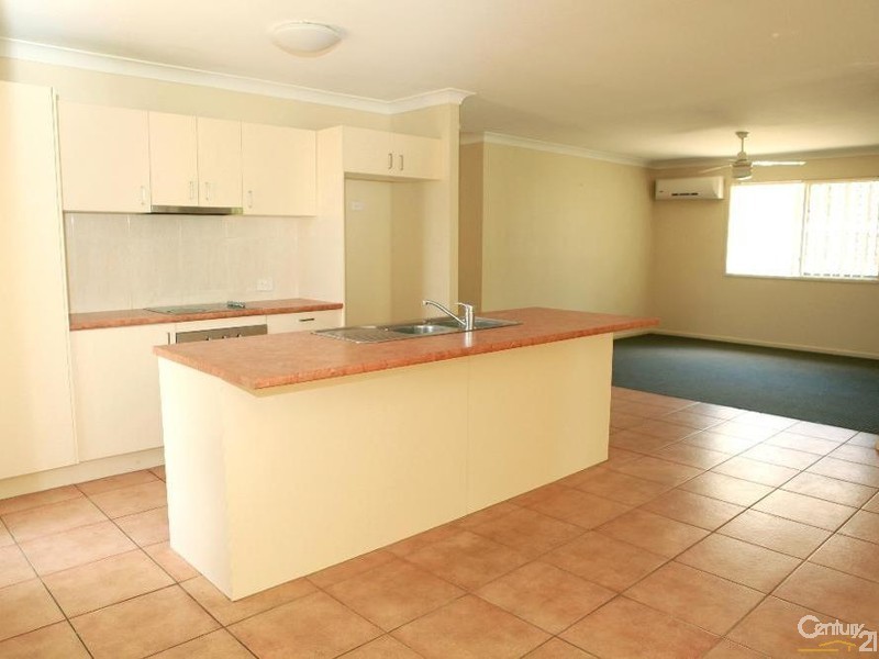 22 Bolingbroke St, Fernvale QLD 4306