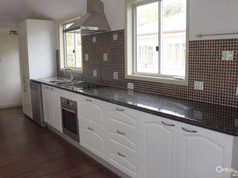 18 Whittle Street, Gatton QLD 4343