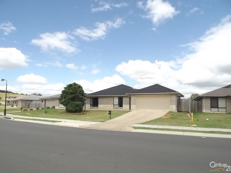 8 Sea Eagle Drive, Lowood QLD 4311