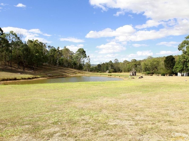 37 Long Gully Rd, Summerholm QLD 4341