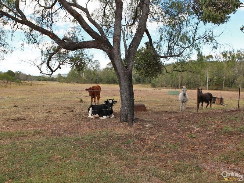 37 Long Gully Rd, Summerholm QLD 4341