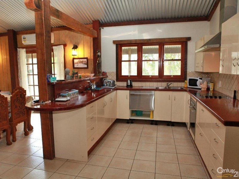 37 Long Gully Rd, Summerholm QLD 4341