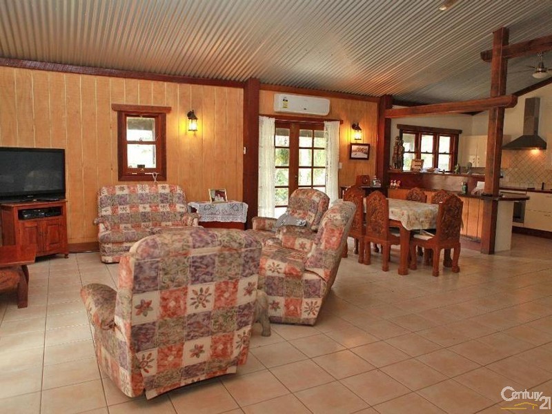 37 Long Gully Rd, Summerholm QLD 4341