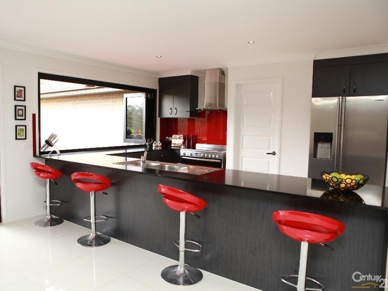 20 Essex Crt, Mount Hallen QLD 4312