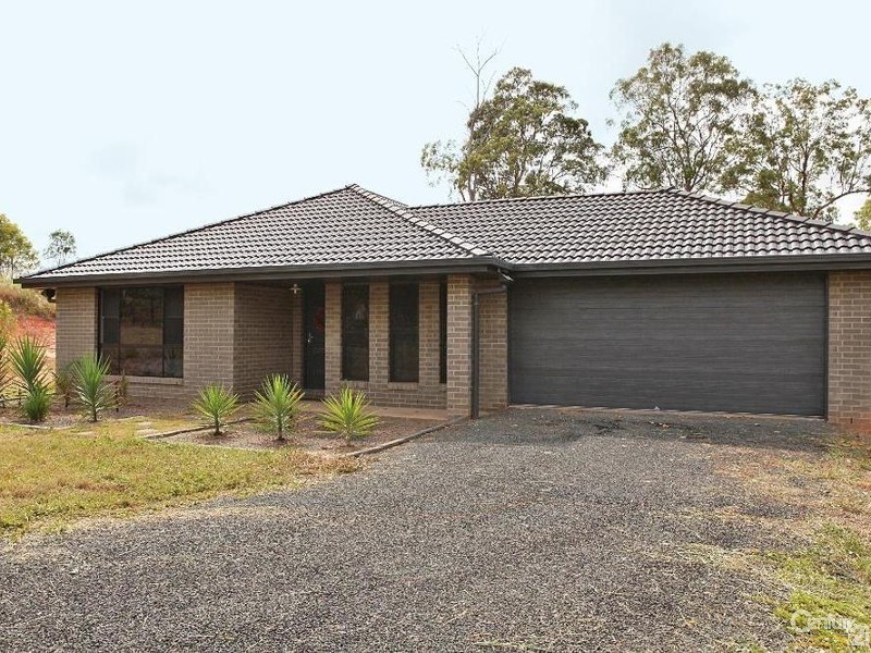 20 Essex Crt, Mount Hallen QLD 4312