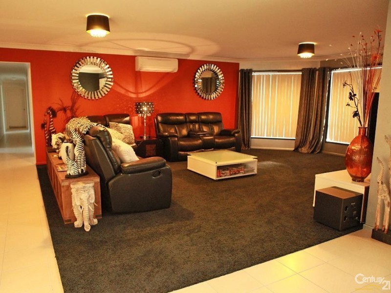 4 Cockatoo Drive, Adare QLD 4343