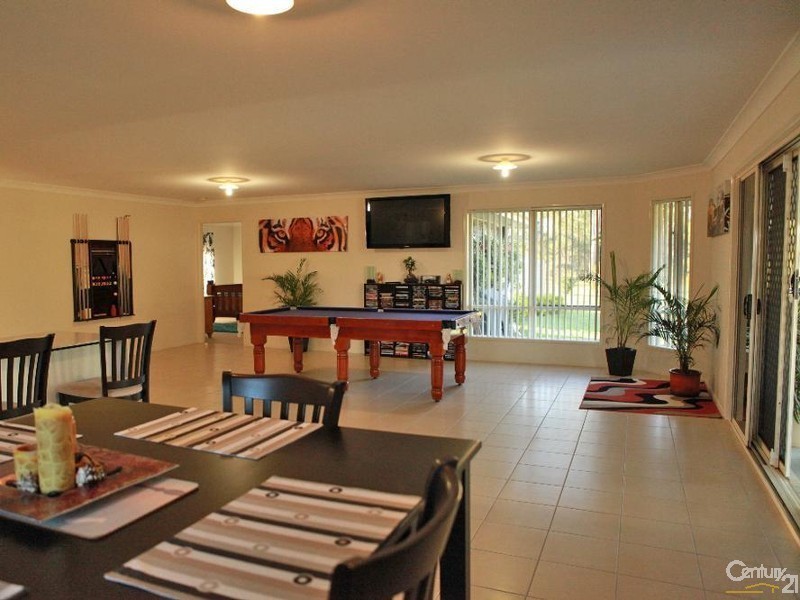 4 Cockatoo Drive, Adare QLD 4343