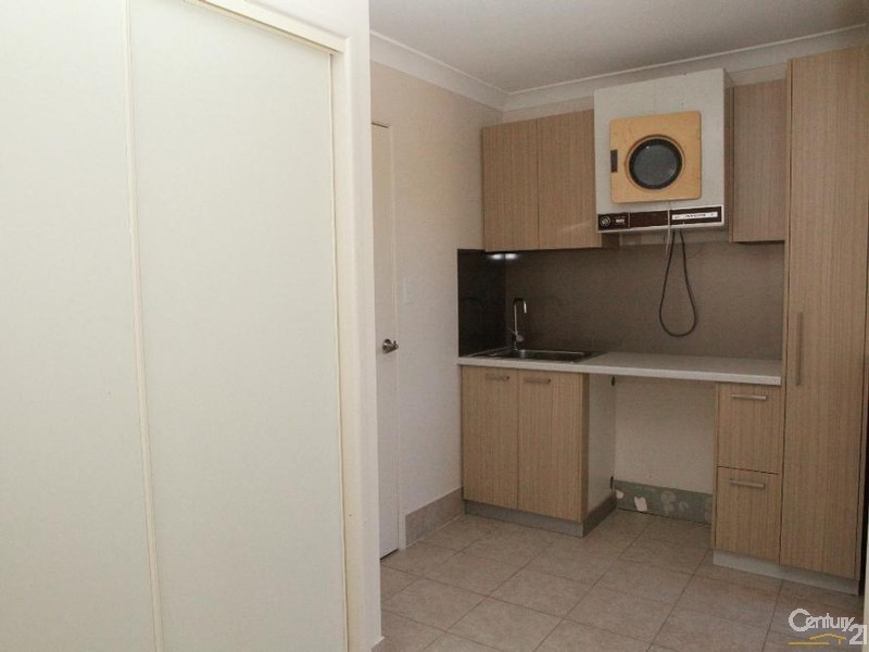 6 Overton Place, Fernvale QLD 4306