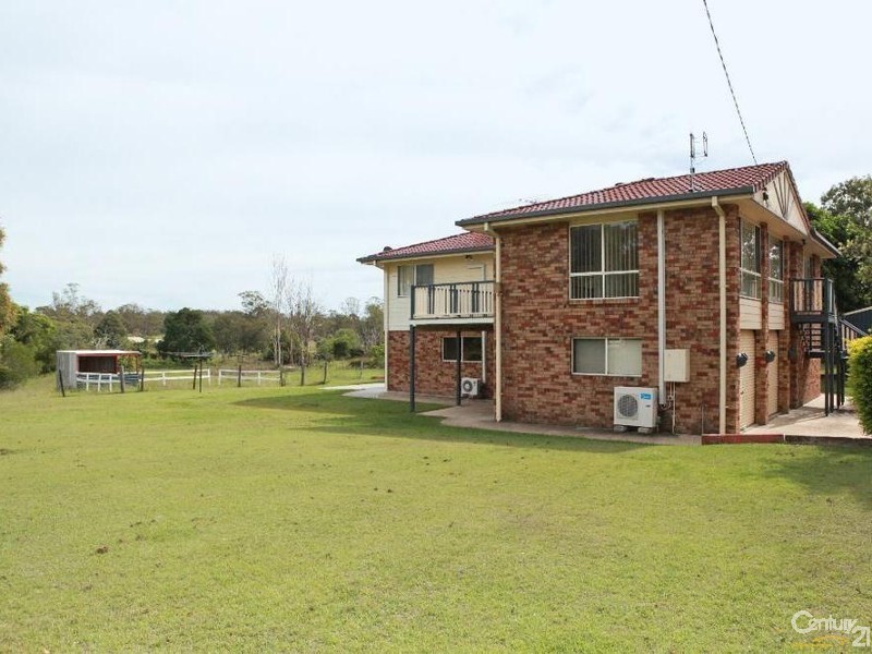 26 Clive St, Fernvale QLD 4306