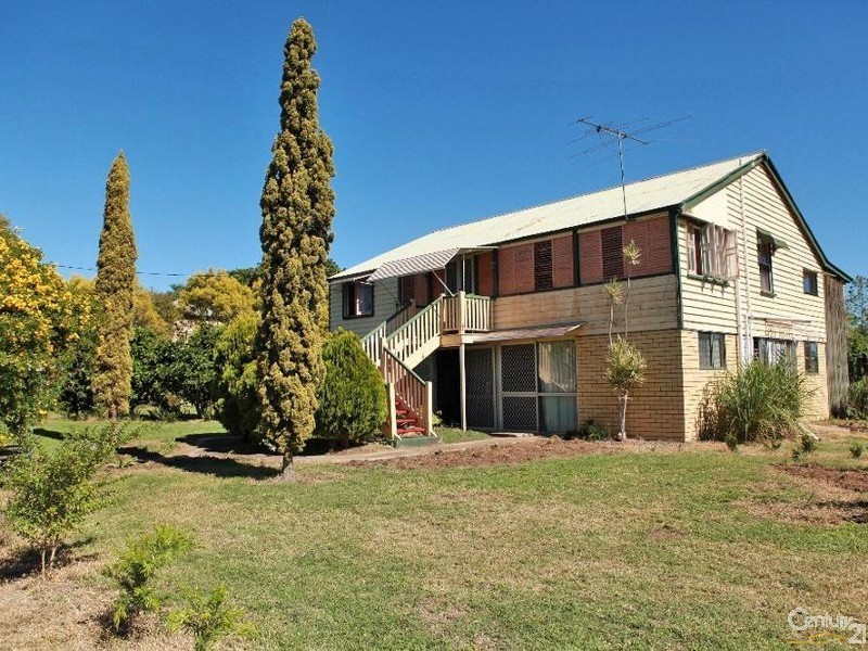 3 Short St, Lowood QLD 4311