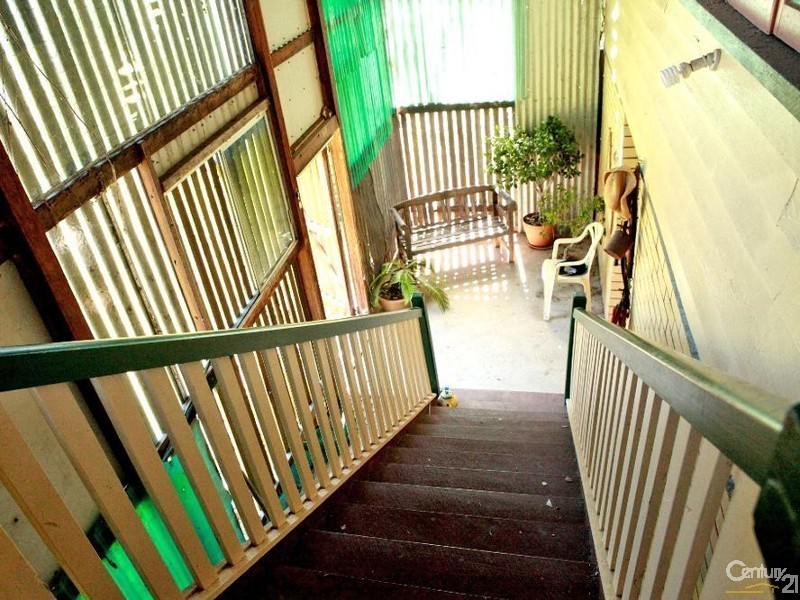 3 Short St, Lowood QLD 4311