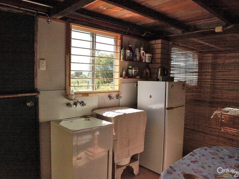 3 Short St, Lowood QLD 4311